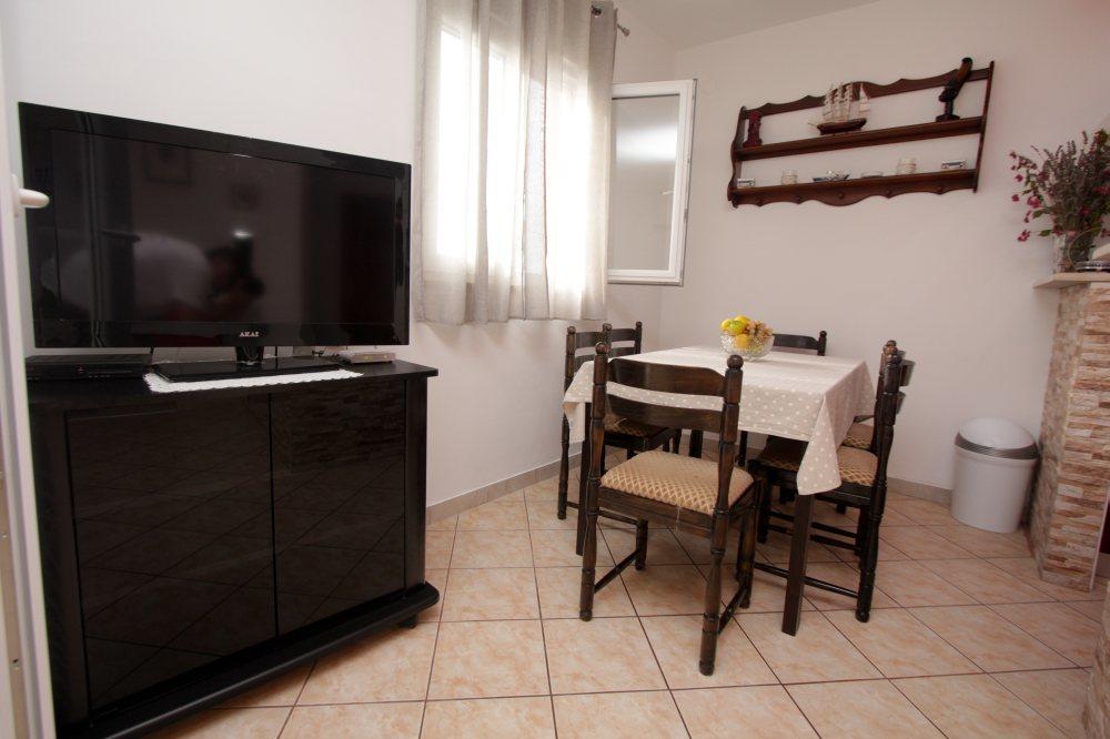 Apartment Miljenko Tomic Splitska Εξωτερικό φωτογραφία